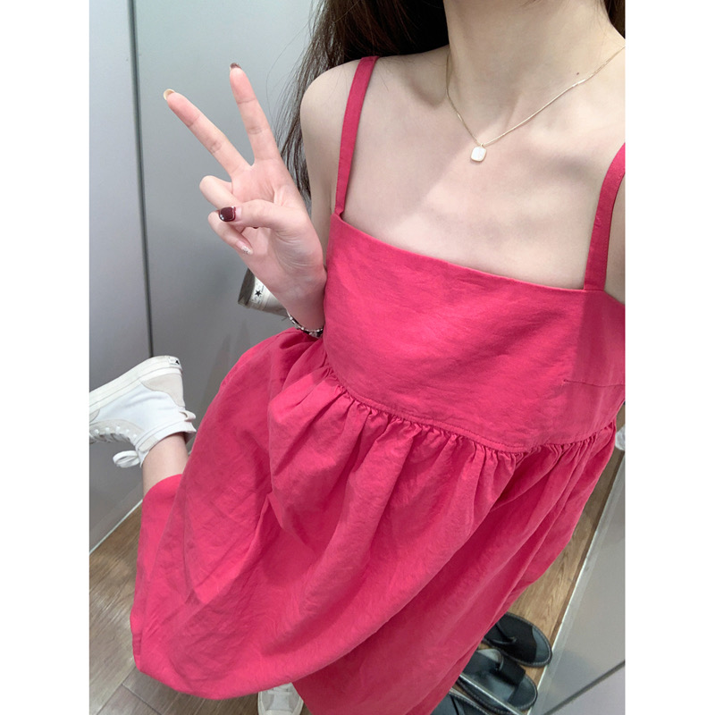 French temperament suspender dress women's summer 2023 new mid-length high waist slimming and age-reducing outerwear skirt