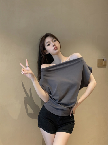 Real shot real price one-word collar strapless short-sleeved lazy shoulder T-shirt women's summer design sense pleated waist top