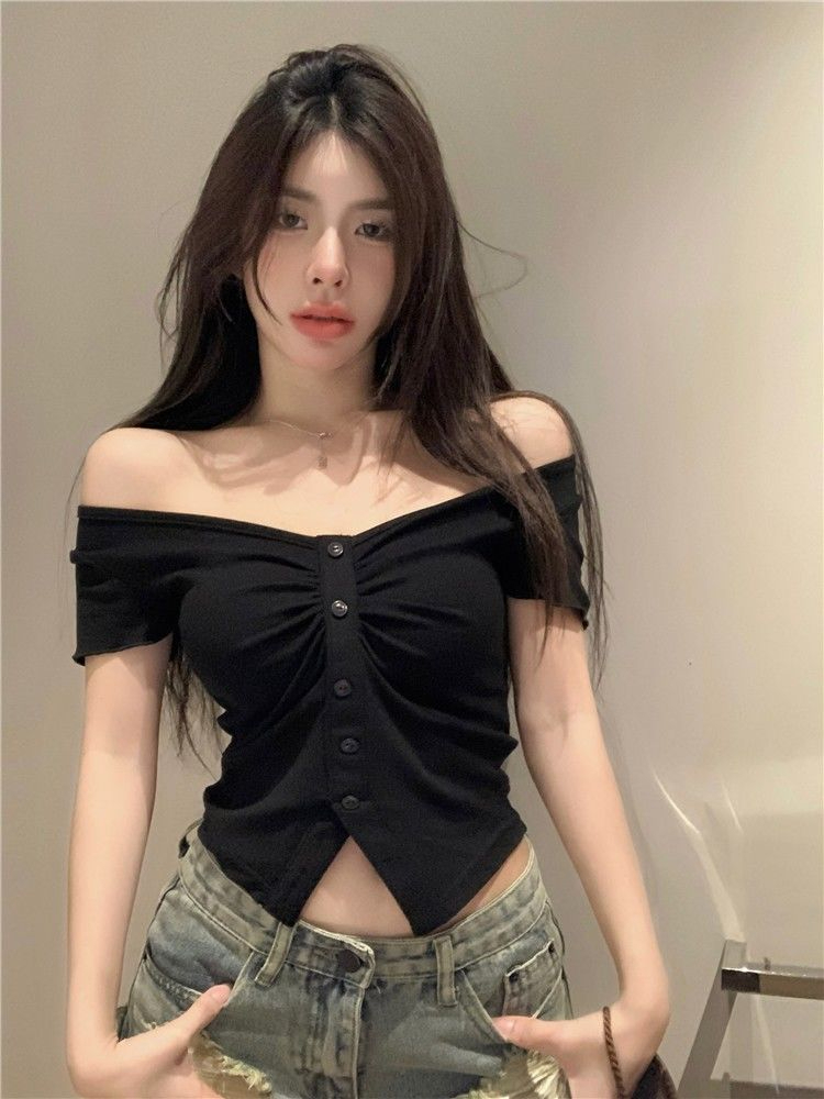 Design sense niche V-neck pleated button short-sleeved T-shirt slim short top