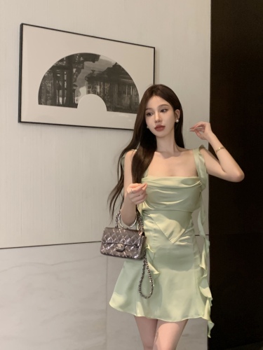 Real price real price pure desire wind lotus leaf streamer backless dress beautiful vacation style sexy chic a-line skirt