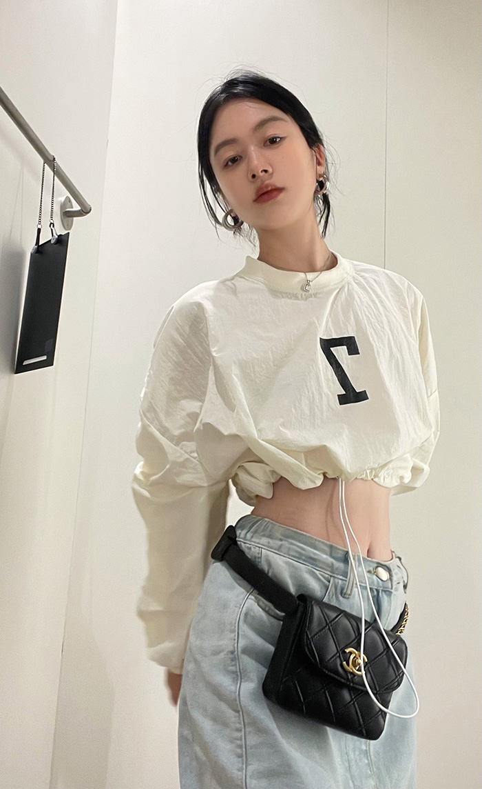 Real shot real price urbancore American style digital drawstring short silhouette sunscreen thin sweater