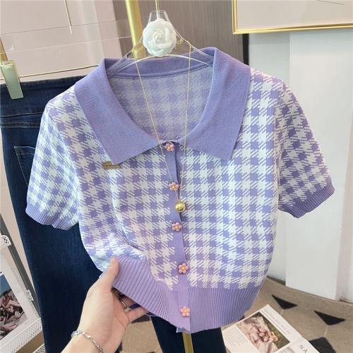 Xiaoxiangfeng ice silk plaid short-sleeved knitted cardigan women's 2023 summer new European goods short unique chic top