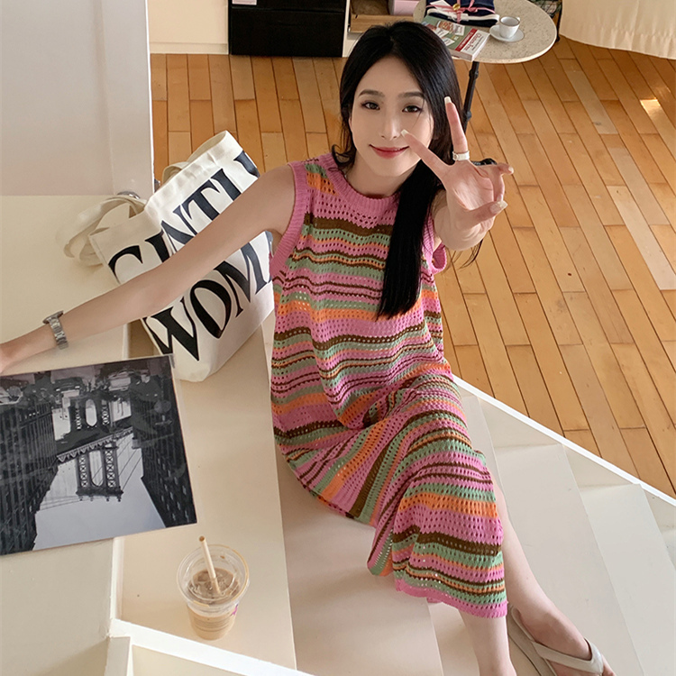 2023 new color hollow design lazy casual dress knitted over-the-knee vest long skirt