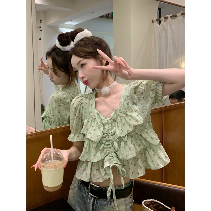 Ruffled drawstring square collar short-sleeved shirt women's summer 2023 new sweet floral design slim tops