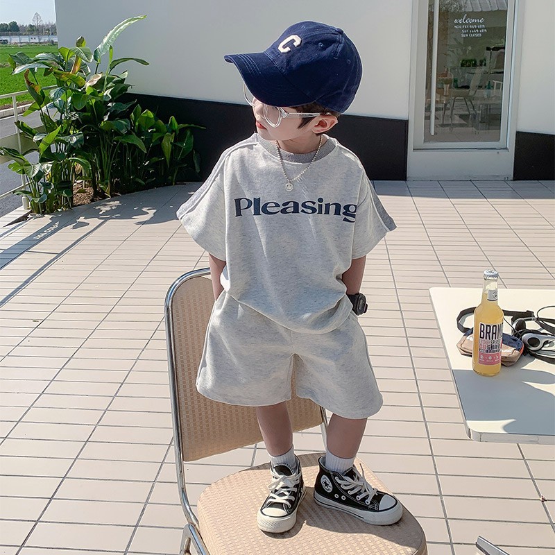 Boys summer suit 2023 new children's short-sleeved clothes summer two-piece suit