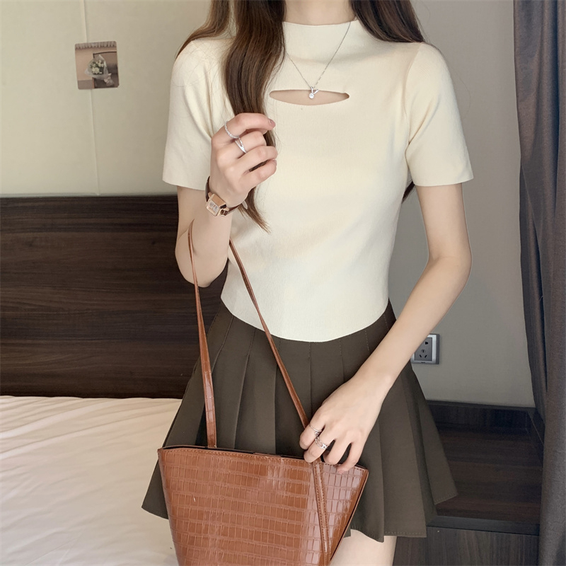 Pure desire sweet hot girl sexy hollow short top design sense niche high-level chic sleeve short-sleeved t-shirt female summer