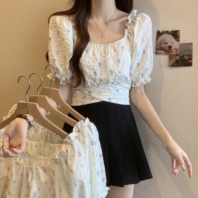 Real shot 2023 summer new top square collar puff sleeve waist tie bow small floral top