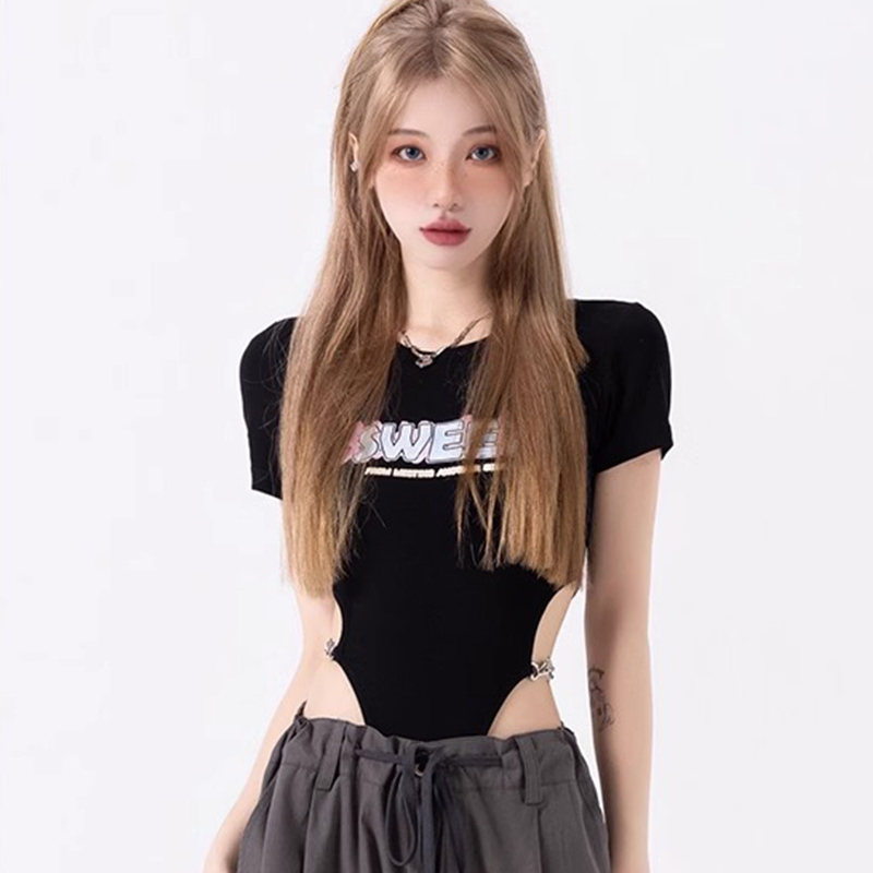 Hot girl black short-sleeved t-shirt women's summer one-piece dress with waistless slim-fit one-piece top with a niche design sense