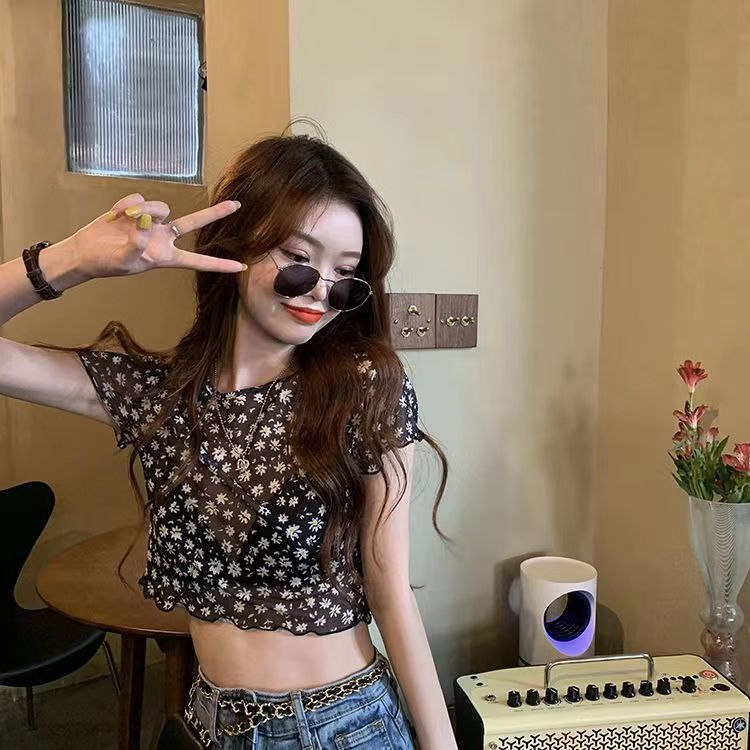 Floral see-through t-shirt women's summer 2023 new short section self-cultivation navel mesh yarn small daisy short-sleeved sexy top thin