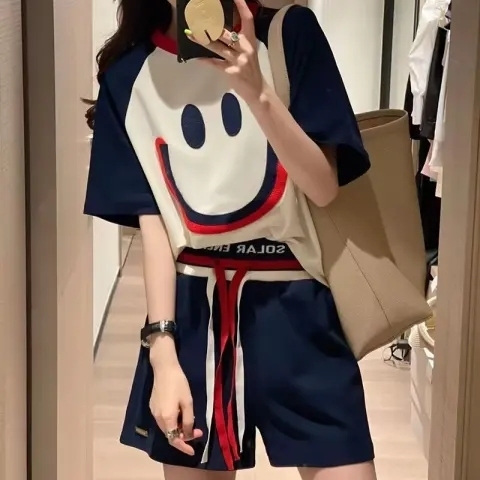 200 catties large size smiley face embroidery sports suit women's summer new loose casual short-sleeved shorts two-piece set