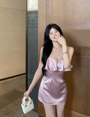 Actual real price celebrity daughter sweet high-end pink ruffle design satin gentle sexy dress