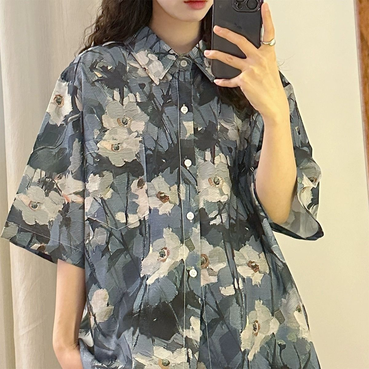 Real price 2023 summer loose American retro Hong Kong style tie short-sleeved flower shirt female design sense niche