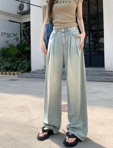 Real shot real price American retro light-colored pleated wide-leg jeans women's new high-waist slim mopping trousers