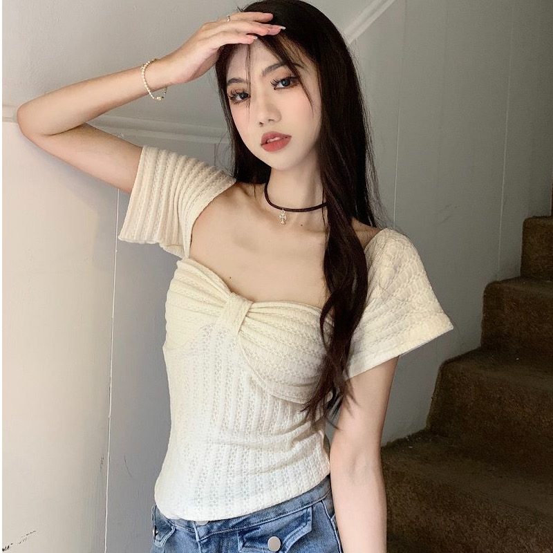 Pure desire sweet hot girl short one-shoulder top design sense niche square collar collarbone short-sleeved T-shirt