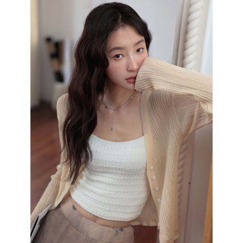 Design sense pure desire V-neck knitted cardigan women's self-cultivation and thin section irregular sun protection top