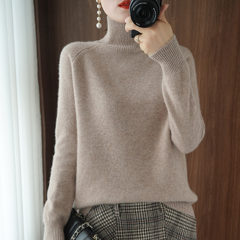Western-style turtleneck sweater women's loose pullover sweater 2023 autumn and winter new style inner long-sleeved stand-up collar bottoming shirt