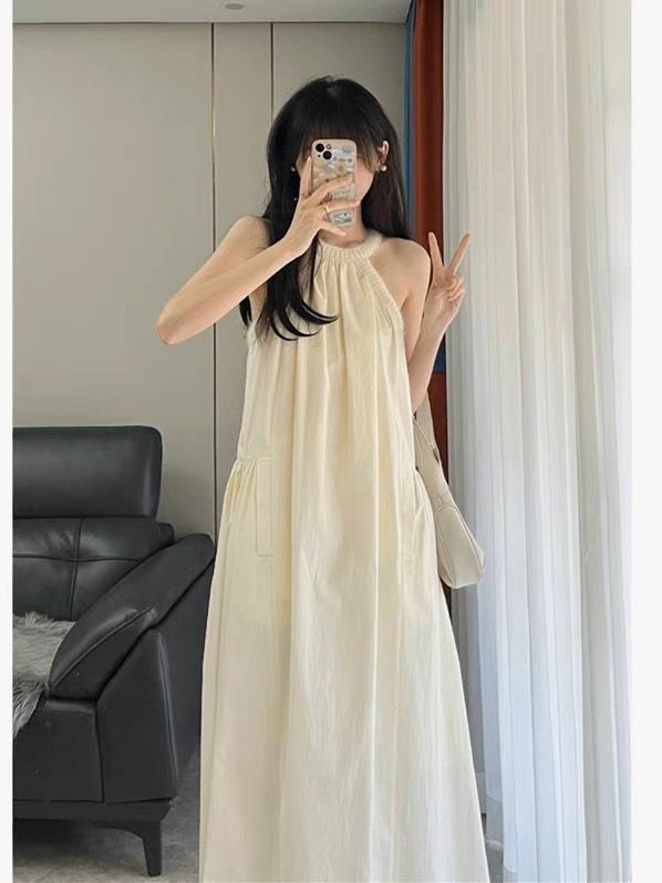 Sleeveless vest dress female summer 2023 new French style loose holiday wind fairy skirt long skirt white skirt