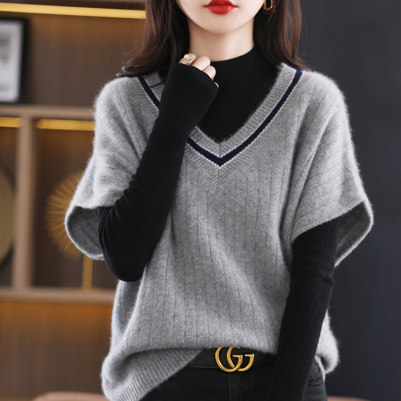 Cashmere sweater vest female V-neck color matching 23 autumn and winter new bat sleeves loose and versatile wool knitted vest