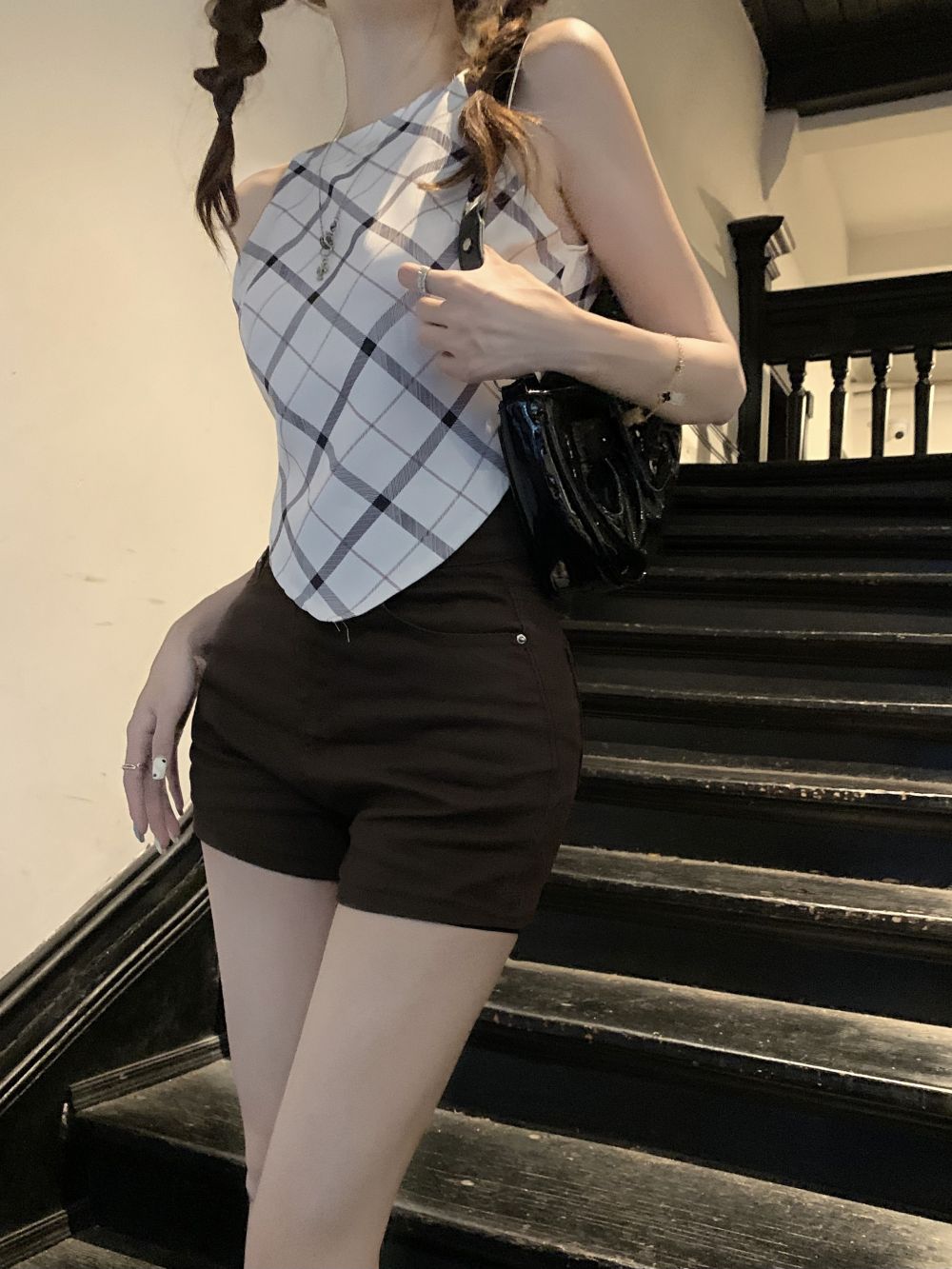 Three-standard grid hanging neck triangle scarf small sling