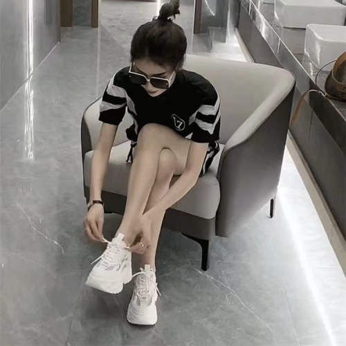2023 summer new foreign style fashion suit women's short-sleeved top casual shorts sports two-piece set fried street