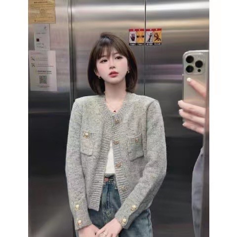 Spring and autumn 2023 new gray small fragrance soft waxy knitted sweater cardigan coat women's loose lazy style high-end sense