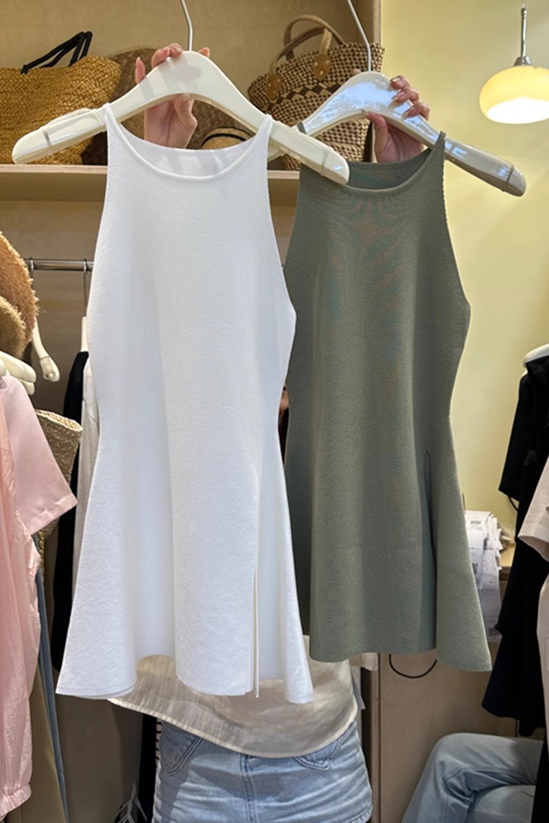 Korean Dongdaemun 2023 summer new Korean version of the slim hem slit waist slimming knitted suspender top