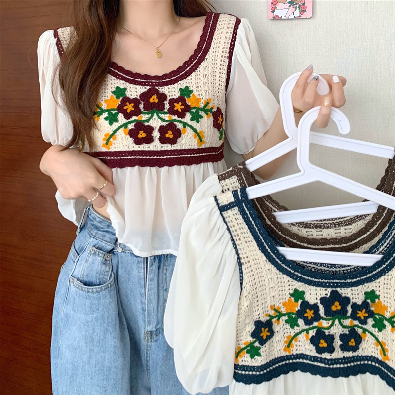 Summer new Korean style loose hook flower hollow embroidery design sense niche puff sleeve short-sleeved chiffon shirt