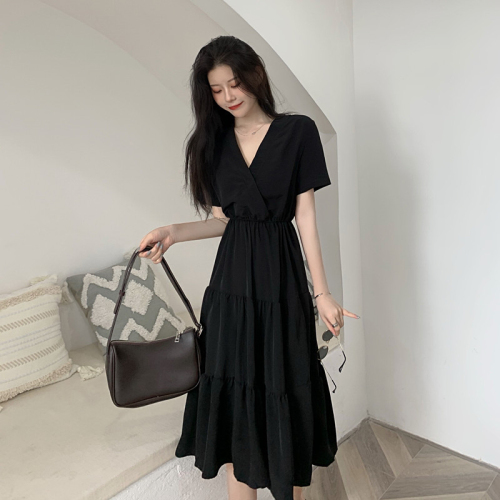 Black dress female summer 2023 new French style large size women's clothing fat mm design sense chiffon tea break long skirt