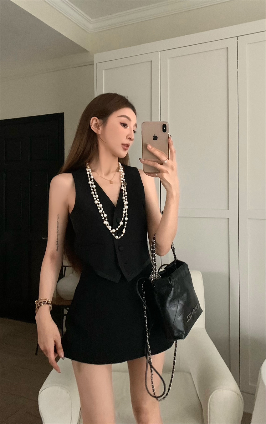 Fashion retro design high-end waistcoat skirt suit