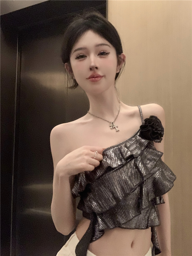 Pure Desire Ruffled Slanted Shoulder Flower Sling Irregular Shiny Surface Thin High Waist Top