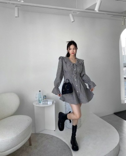 Korean Dongdaemun sweet age-reducing ruffle waist dress for women