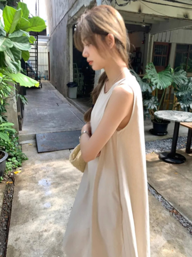 Korean Summer Sleeveless Vest Dress Women's French Style Design Sense Simple Long Round Neck Back Hollow Dress