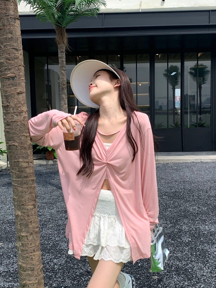 Two-wear kink design sense niche long-sleeved pink sunscreen blouse T-shirt women's summer thin section loose slit top