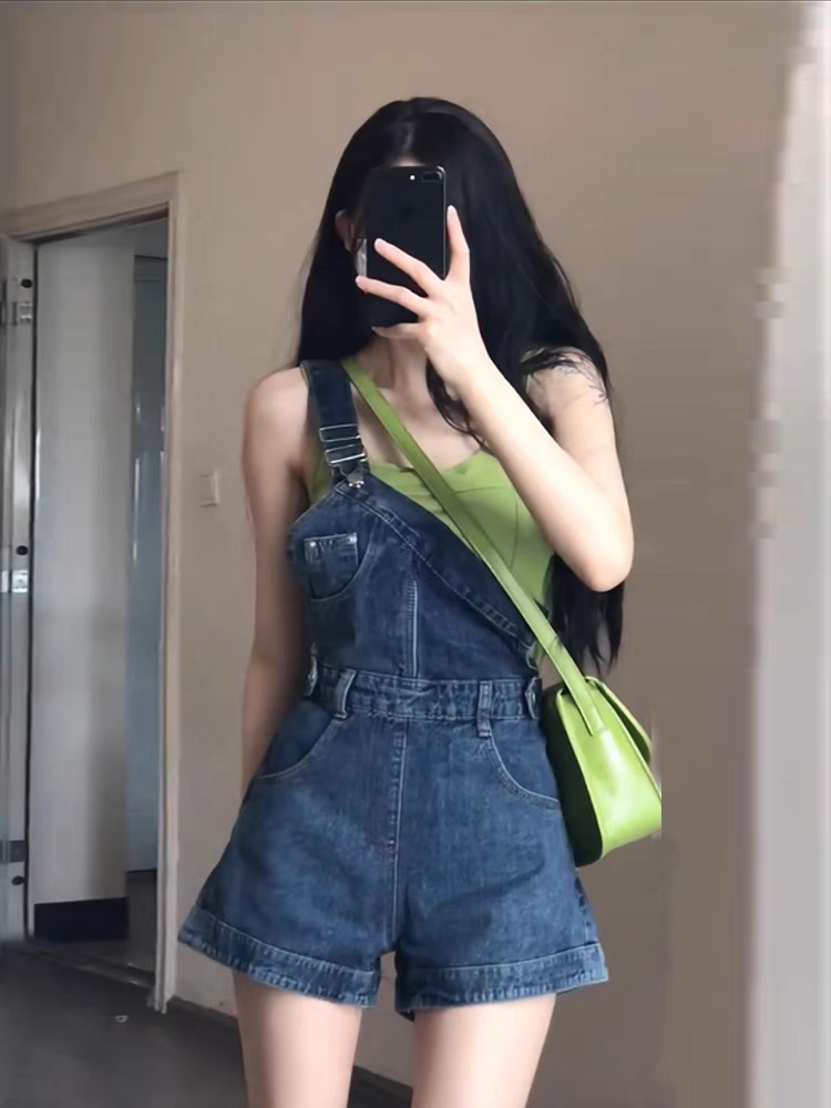 Hot girl denim overalls female 2023 new small irregular retro straight tube slim wide-leg jumpsuit shorts