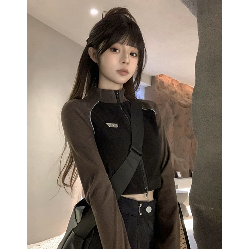 Retro contrast color long-sleeved zipper jacket women's spring 2023 new short style slim design hot girl high waist top