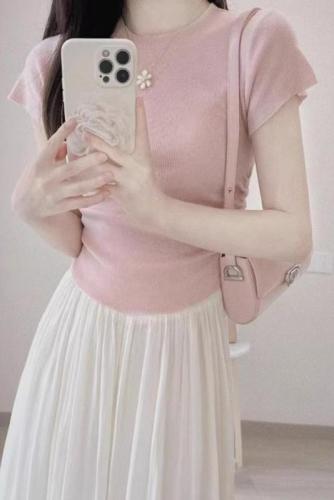 Front shoulder pink ice silk short-sleeved t-shirt women's summer French chic unique design sense niche slim-fit knitted top