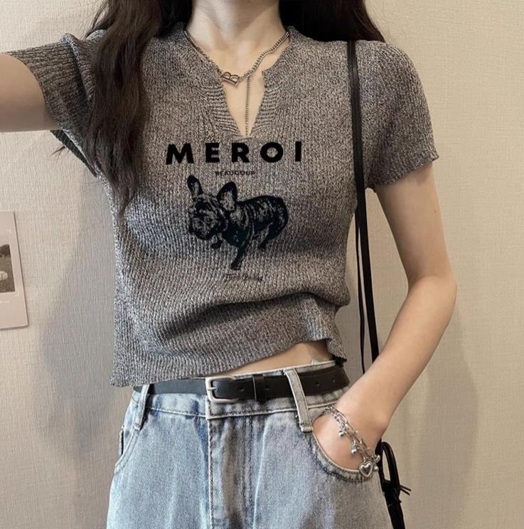 Ice silk knitted v-neck short-sleeved t-shirt women's summer slim short shoulder print T-shirt top