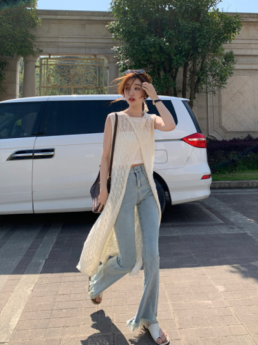 Spring and summer CHUNXIA white cool feeling ins style knitted blouse 2023 new Korean style loose hook flower all-match top women