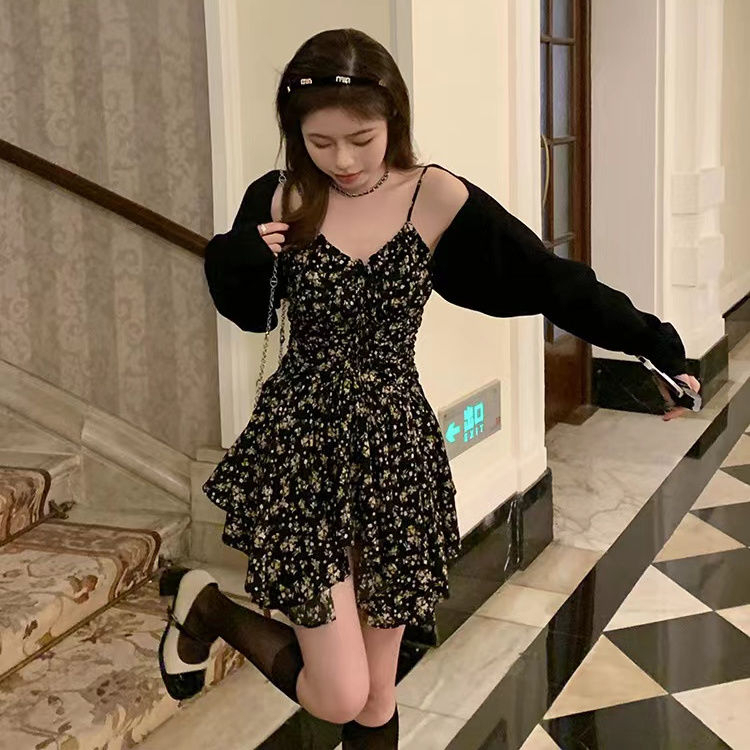 YOUZIQI Grapefruit Qi black floral dress female irregular tea break skirt short skirt hot girl waist suspender skirt