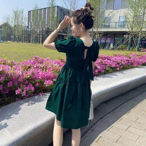 Dress female 2023 summer new Korean version mid-length French loose square collar Hepburn style bow skirt slim