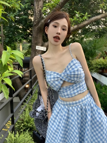 Blue and white plaid camisole summer new high waist skirt suit two-piece set