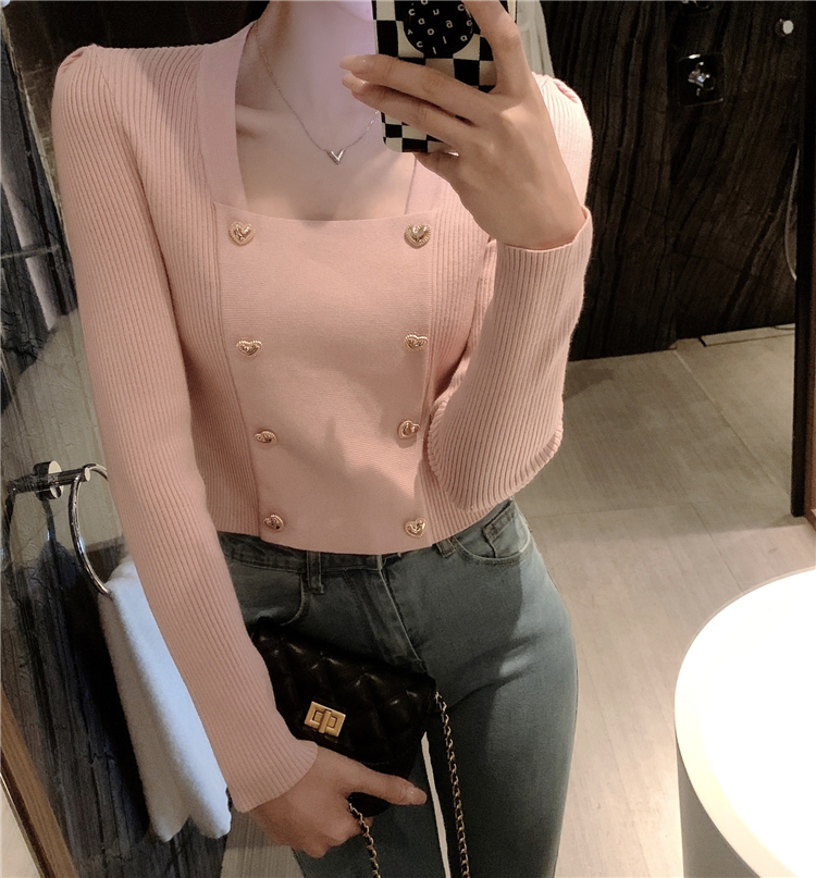 Autumn and winter exquisite new Korean version of square collar exposed collarbone sweet and gentle long-sleeved love double-breasted sweater women
