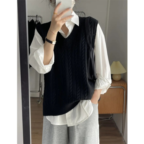 2023 suit women's solid color knitted vest vest women's early autumn Japanese style outer jacket small waistcoat sleeveless sweater