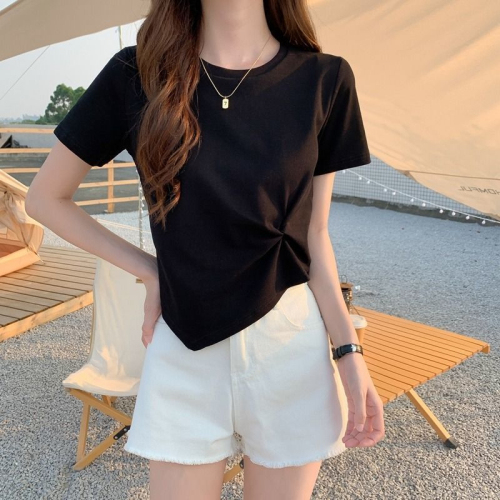 Irregular short-sleeved t-shirt women's summer scheming design sense niche half-sleeve high waist short top