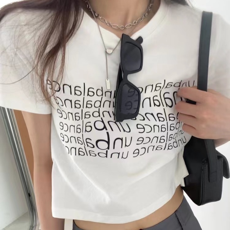 Retro American letter printing hot girl black short short-sleeved t-shirt for women