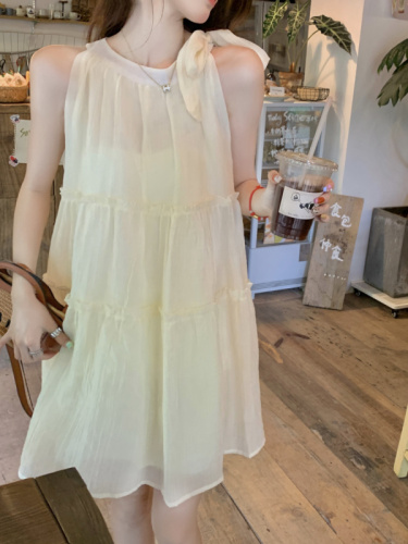French sleeveless halter neck temperament dress women's summer loose and thin wooden ear skirt