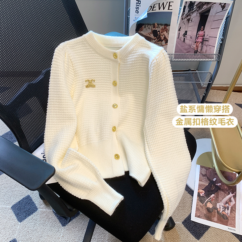 2023 spring and autumn new celebrity temperament small fragrance loose thickened round neck single-row cardigan all-match sweater