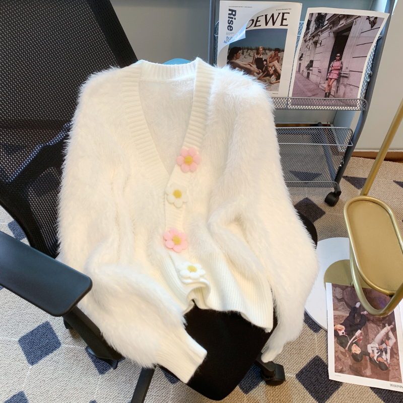 2023 Spring and Autumn Super Fairy Mink Velvet Knitted Jacket Women's Gentle Style Three-dimensional Flower Sweater Soft and Waxy