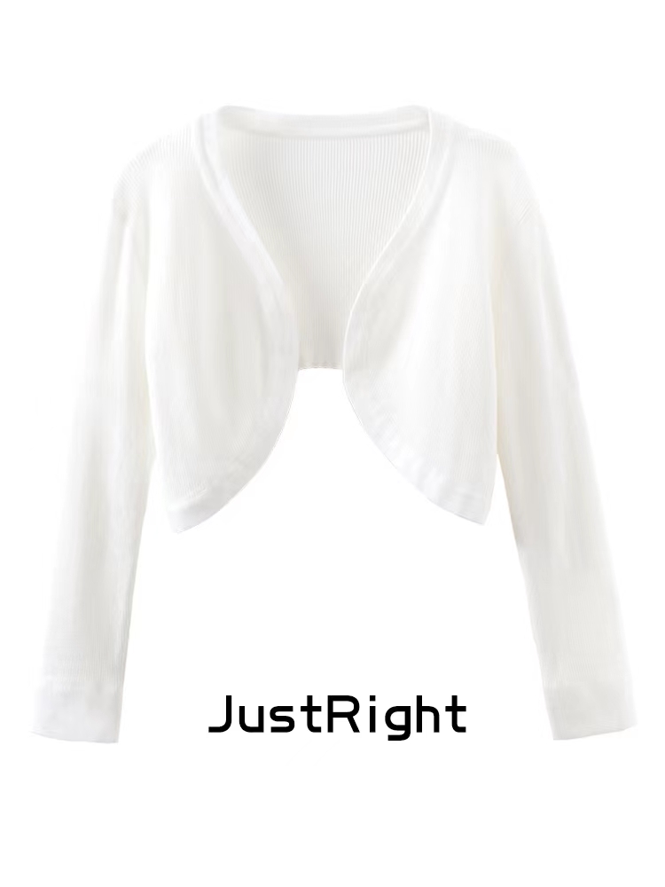 Design sense niche cardigan female 2023 summer sunscreen vest short section early spring shawl knitted blouse thin section outerwear