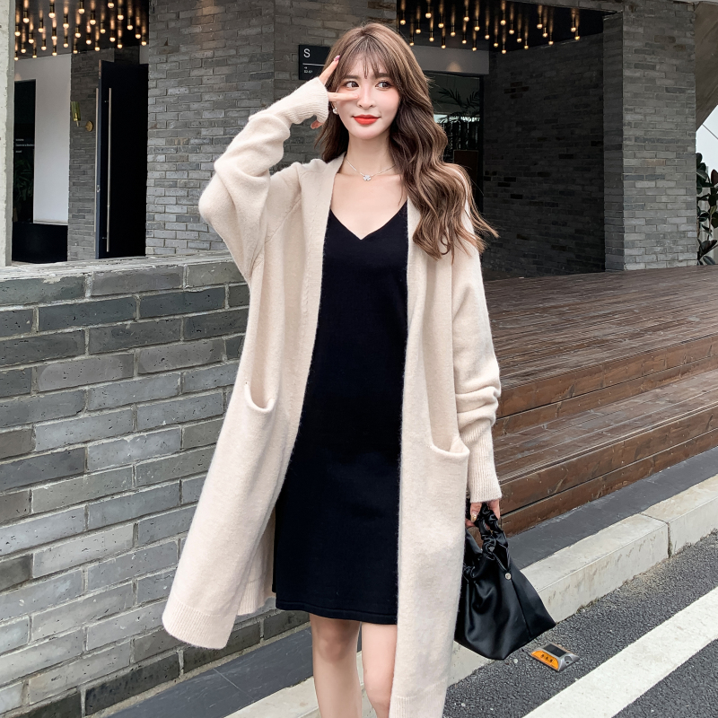 Mid-length knitted cardigan women's 2023 spring and autumn style lazy style loose all-match thin long-sleeved sweater coat